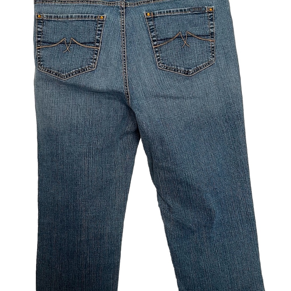 Jeanstar Jeans Womens Size 16W Cropped Capri Stretch Light Wash Denim Studded - Picture 2 of 12